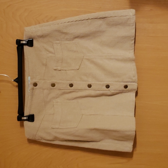 Women's Corduroy Skirt - Picture 2 of 6
